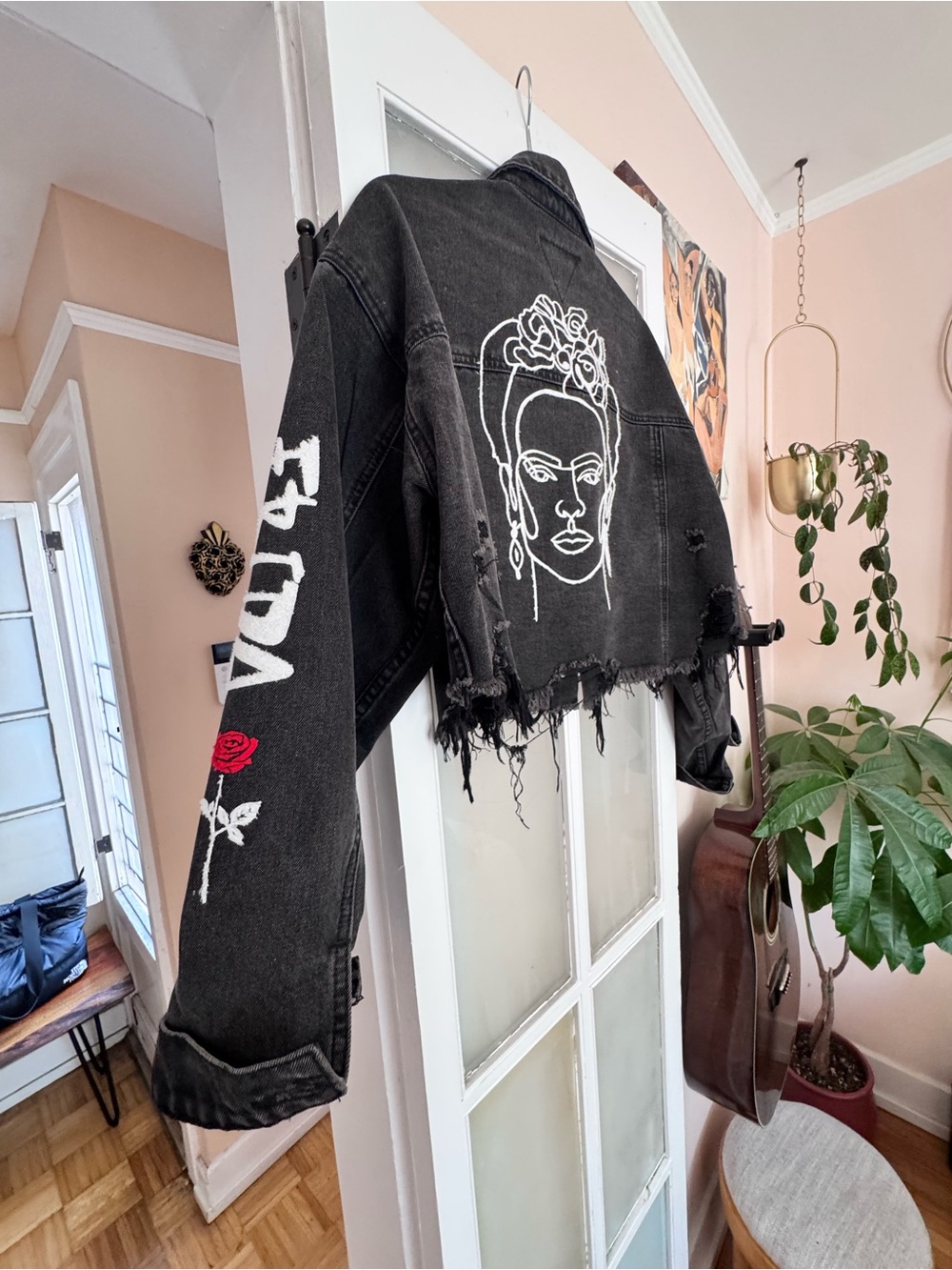 Like NEW LG Cropped Distressed Black Denim Jacket with Frida stitch
